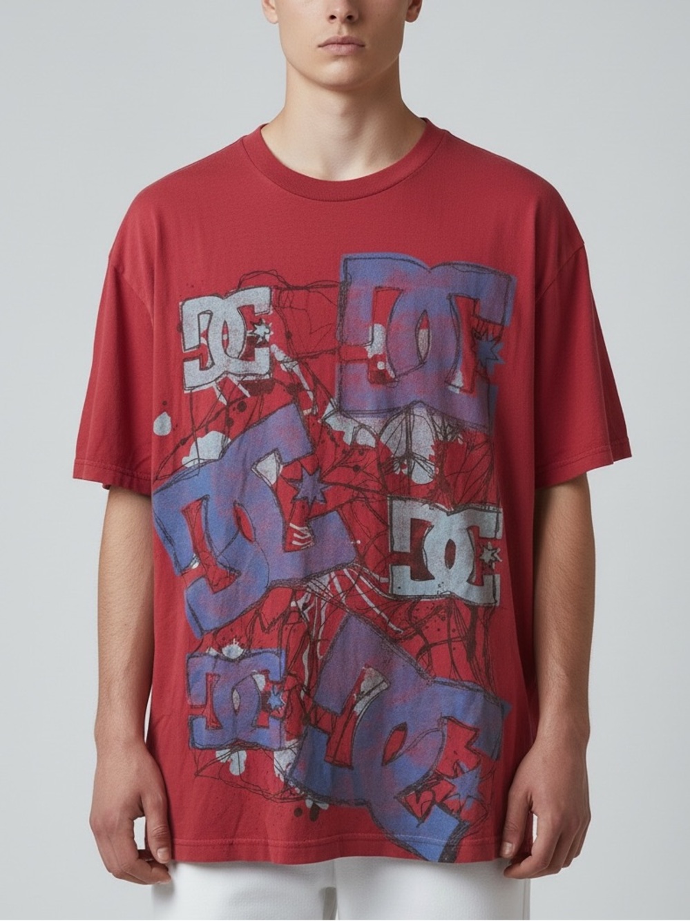 🛹 Vintage DC Street Art Tshirt
